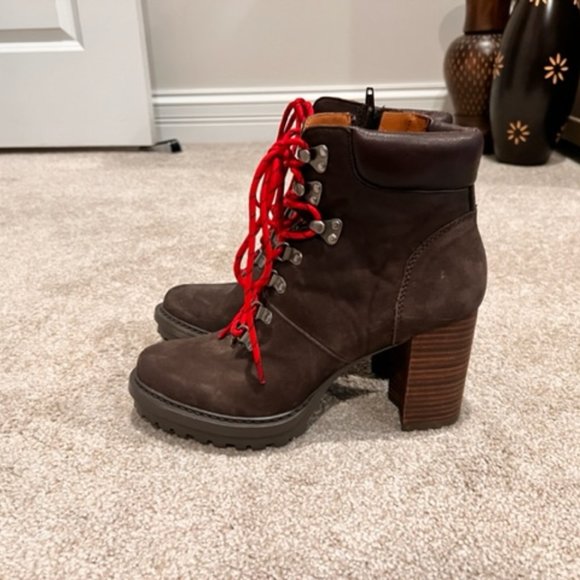 Lucky Brand brown suede boot - Picture 2 of 6